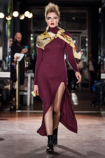 Look 03