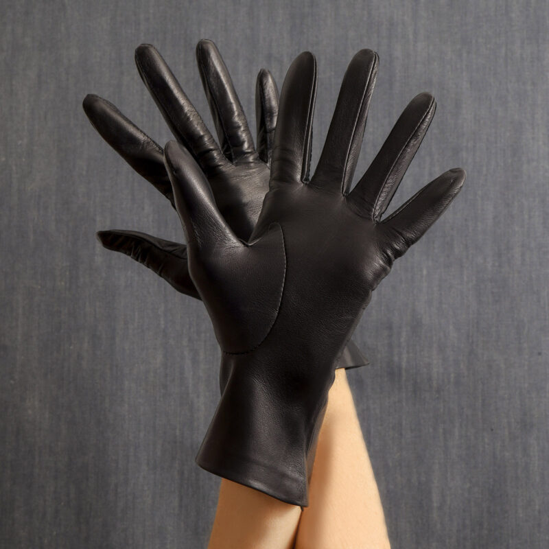 ELENA SAVÓ GLOVES BLACK CLASSIC